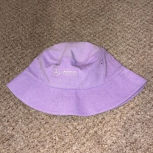 Purple Formula One, Mercedes bucket hat